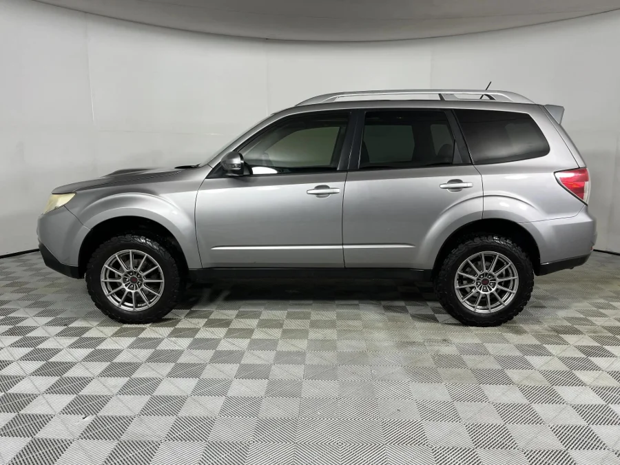 Used 2011 Subaru Forester 2.5 S-Edition Premium - WeBuyCars Silverlakes