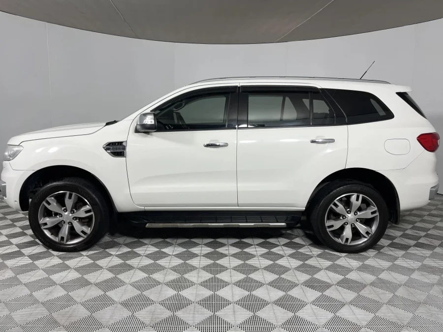Used 2016 Ford Everest 3.2TDCi 4WD Limited - WeBuyCars Richmond Used 2016 Ford Everest 3.2TDCi 4WD Limited - WeBuyCars Richmond