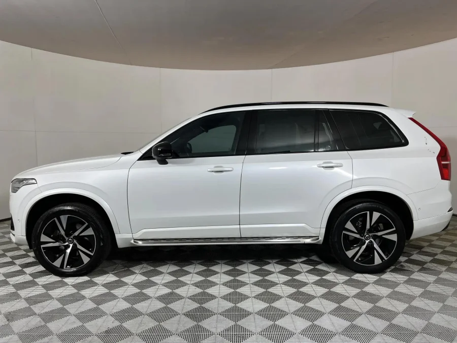Used 2021 Volvo XC90 D5 AWD R-Design - WeBuyCars Midstream