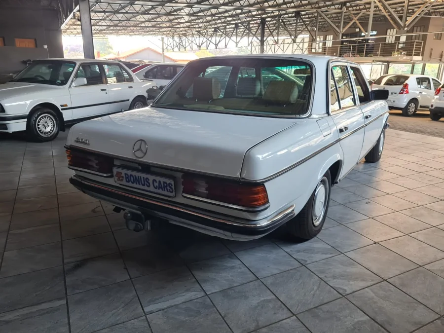 Used 1985 Mercedes-Benz E-Class - Bonus Cars