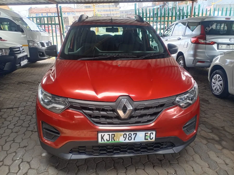 Used 2024 Renault Triber 1.0 Dynamique - Omega EL Auto