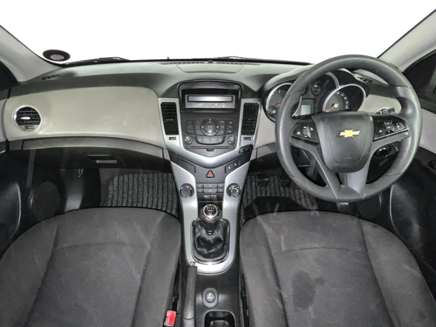 Used 2014 Chevrolet Cruze sedan 1.6 LS - WeBuyCars Durban