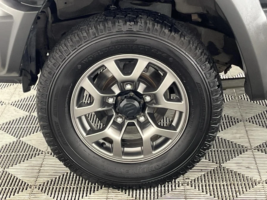 Preloaded Image 3 Preloaded Image 3