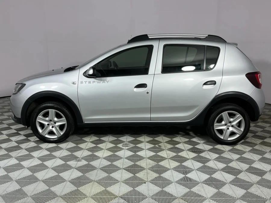 Used 2016 Renault Sandero Stepway 66kW turbo - WeBuyCars Brackenfell Cape Town