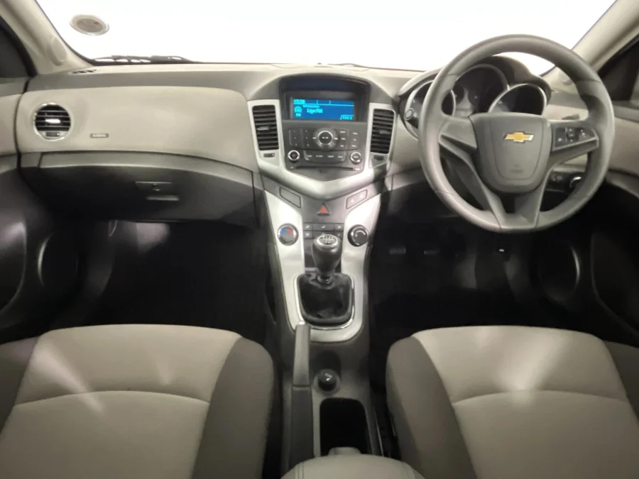 Used 2010 Chevrolet Cruze sedan 1.6 LS - WeBuyCars Silverlakes