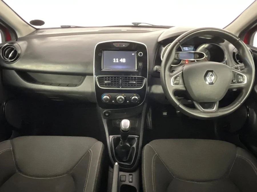 Used 2018 Renault Clio 66kW turbo Authentique - WeBuyCars George Used 2018 Renault Clio 66kW turbo Authentique - WeBuyCars George