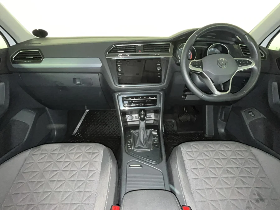 Used 2024 Volkswagen Tiguan 1.4TSI 110kW Life - WeBuyCars JHB South Used 2024 Volkswagen Tiguan 1.4TSI 110kW Life - WeBuyCars JHB South