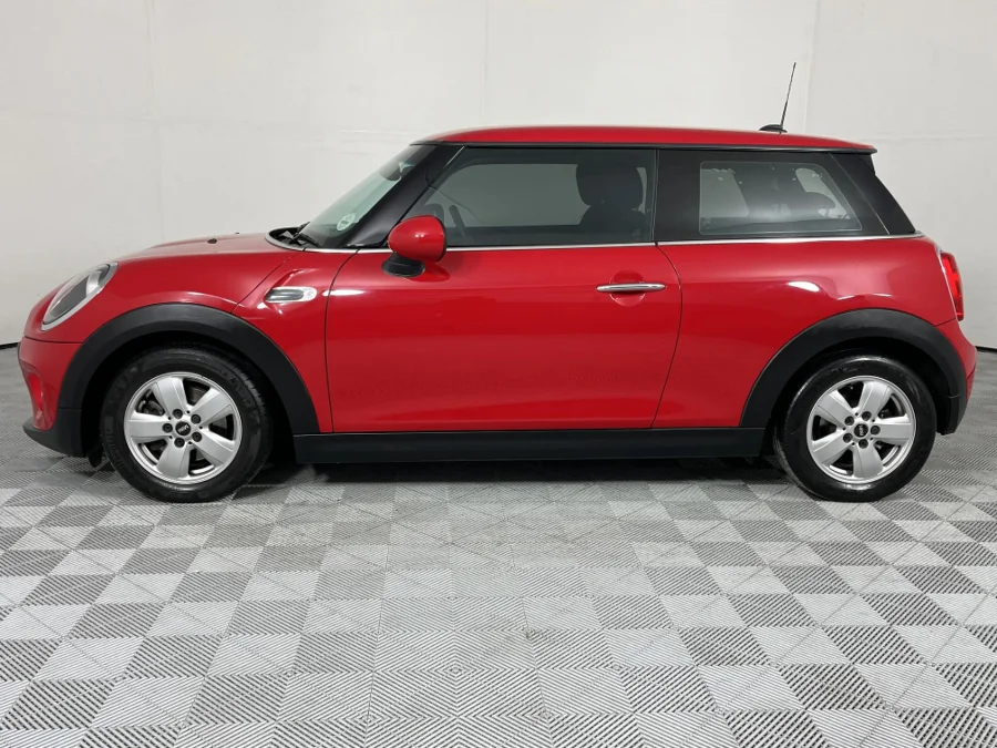 Used 2019 MINI Hatch One Hatch 3-door - WeBuyCars Vereeniging Used 2019 MINI Hatch One Hatch 3-door - WeBuyCars Vereeniging