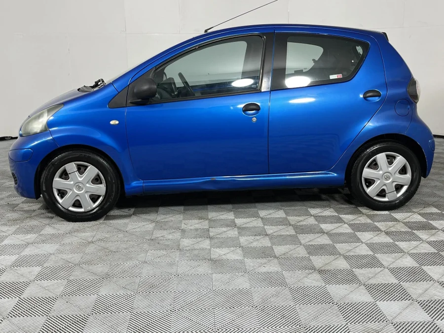 Used 2011 Toyota Aygo 1.0 Fresh - WeBuyCars Pietermaritzburg