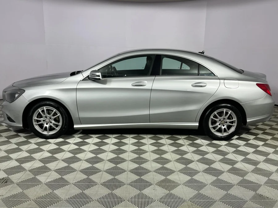 Used 2015 Mercedes-Benz CLA 200 auto - WeBuyCars Durban