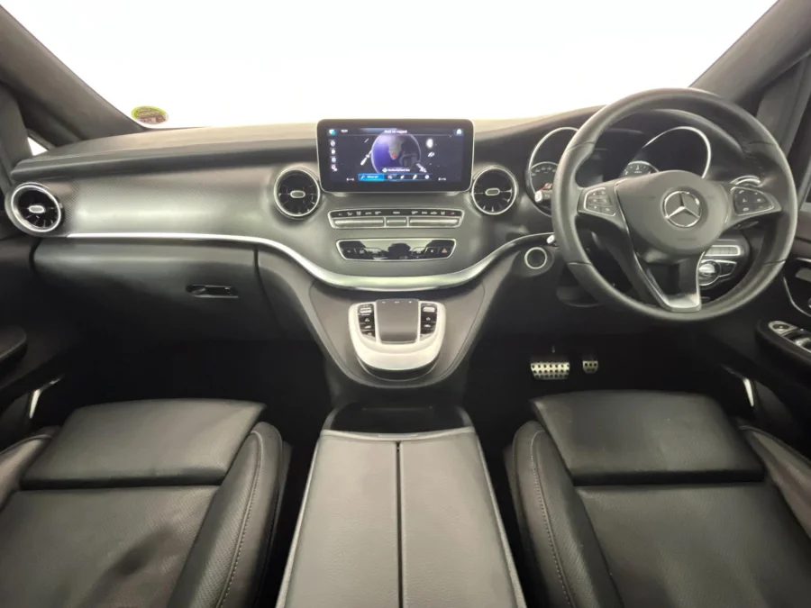 Used 2022 Mercedes-Benz V-Class V300d Avantgarde AMG Line - WeBuyCars The Dome