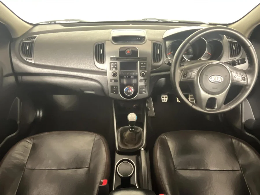 Used 2010 Kia Cerato sedan 2.0 SX - WeBuyCars Polokwane