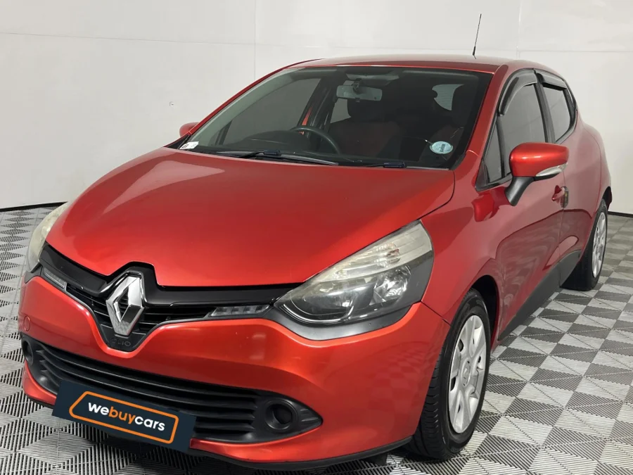 Used 2015 Renault Clio 66kW turbo Expression - WeBuyCars Riverhorse Used 2015 Renault Clio 66kW turbo Expression - WeBuyCars Riverhorse