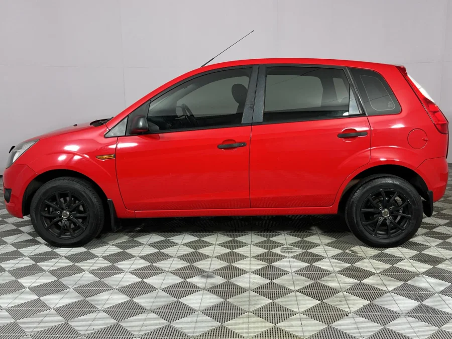Used 2011 Ford Figo 1.4 Ambiente - WeBuyCars Brackenfell Cape Town Used 2011 Ford Figo 1.4 Ambiente - WeBuyCars Brackenfell Cape Town