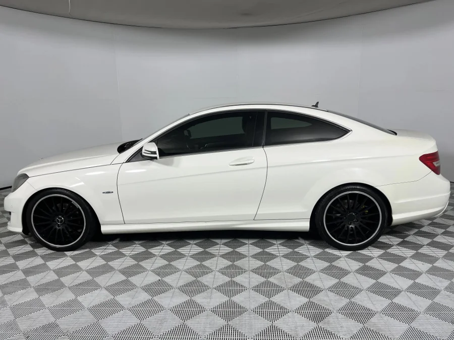 Used 2011 Mercedes-Benz C-Class C180 coupé auto - WeBuyCars Silverlakes Used 2011 Mercedes-Benz C-Class C180 coupé auto - WeBuyCars Silverlakes