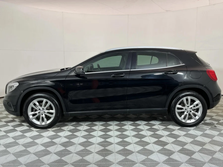 Used 2017 Mercedes-Benz GLA 200 auto - WeBuyCars Vereeniging Used 2017 Mercedes-Benz GLA 200 auto - WeBuyCars Vereeniging