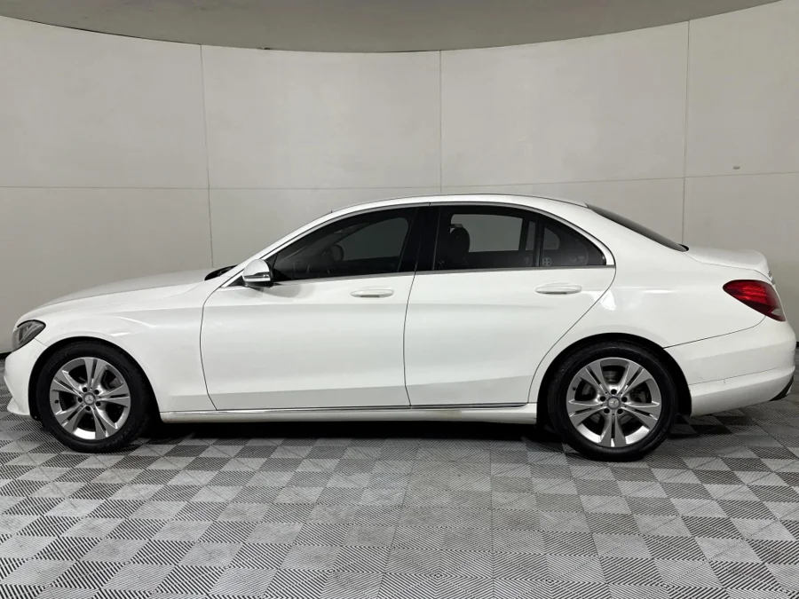 Used 2016 Mercedes-Benz C-Class C180 auto - WeBuyCars Midstream Used 2016 Mercedes-Benz C-Class C180 auto - WeBuyCars Midstream
