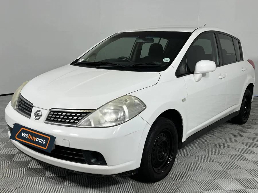 Used 2012 Nissan Tiida hatch 1.6 Visia+ - WeBuyCars Richmond Used 2012 Nissan Tiida hatch 1.6 Visia+ - WeBuyCars Richmond