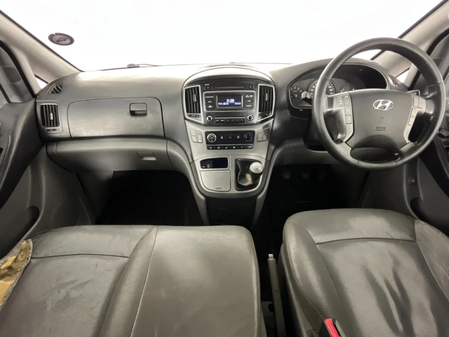 Used 2017 Hyundai H-1 2.4 bus Executive - WeBuycars East London