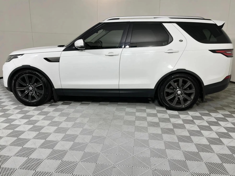 Used 2018 Land Rover Discovery SE Si6 - WeBuyCars Midstream