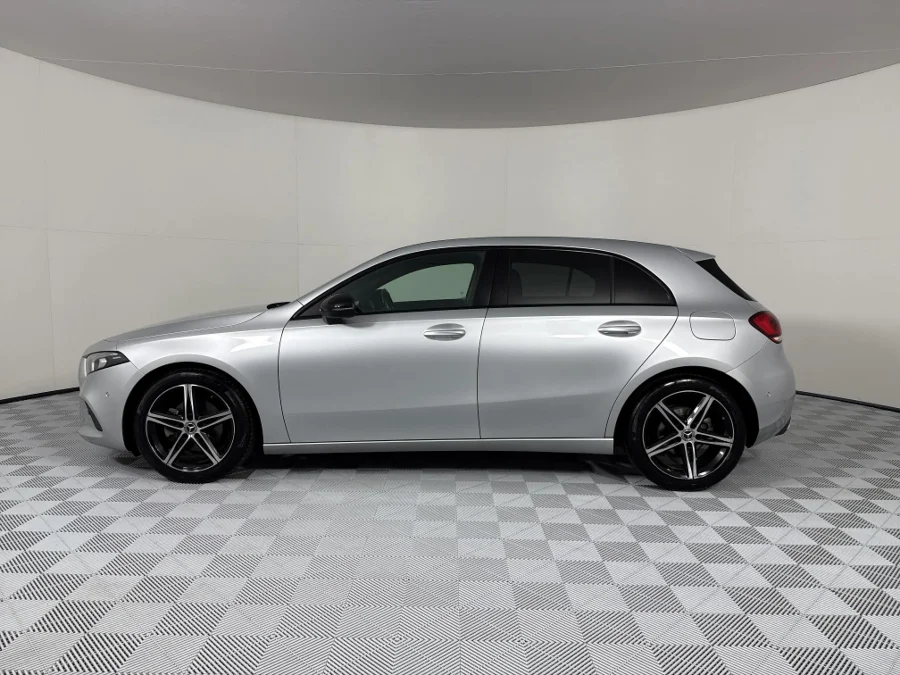 Used 2019 Mercedes-Benz A-Class A200 hatch AMG Line - WeBuyCars Vereeniging Used 2019 Mercedes-Benz A-Class A200 hatch AMG Line - WeBuyCars Vereeniging