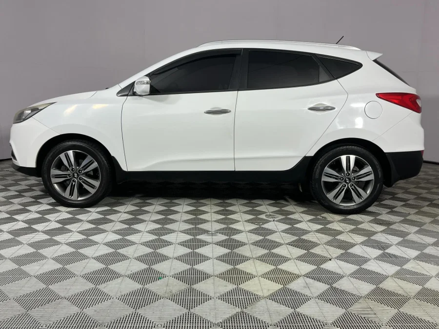 Used 2015 Hyundai ix35 2.0 Executive - WeBuyCars Brackenfell Cape Town Used 2015 Hyundai ix35 2.0 Executive - WeBuyCars Brackenfell Cape Town