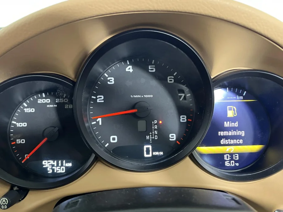 Used 2013 Porsche Cayman Black Edition - WeBuyCars Midstream