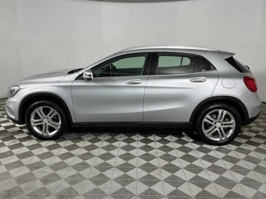 Used 2015 Mercedes-Benz GLA 200d auto - WeBuyCars Germiston