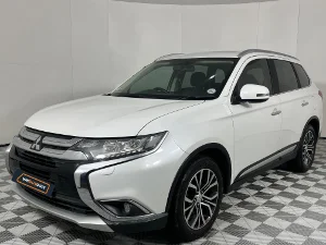 Used 2017 Mitsubishi Outlander 2.4 GLS Exceed Used 2017 Mitsubishi Outlander 2.4 GLS Exceed