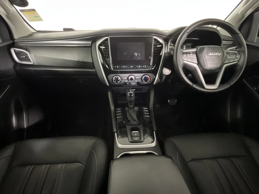 Used 2024 Isuzu mu-X 1.9TD LS - WeBuyCars Mbombela