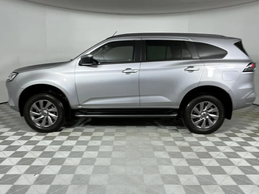 Used 2024 Isuzu mu-X 1.9TD LS - WeBuyCars Mbombela