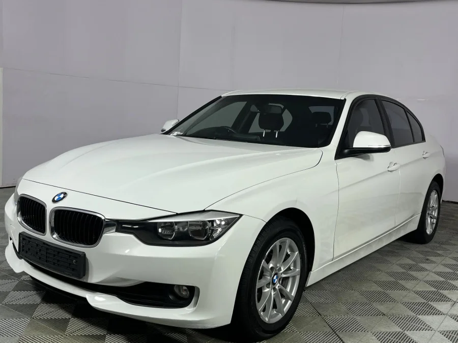 Used 2014 BMW 3 Series 320i sports-auto - WeBuyCars George Used 2014 BMW 3 Series 320i sports-auto - WeBuyCars George