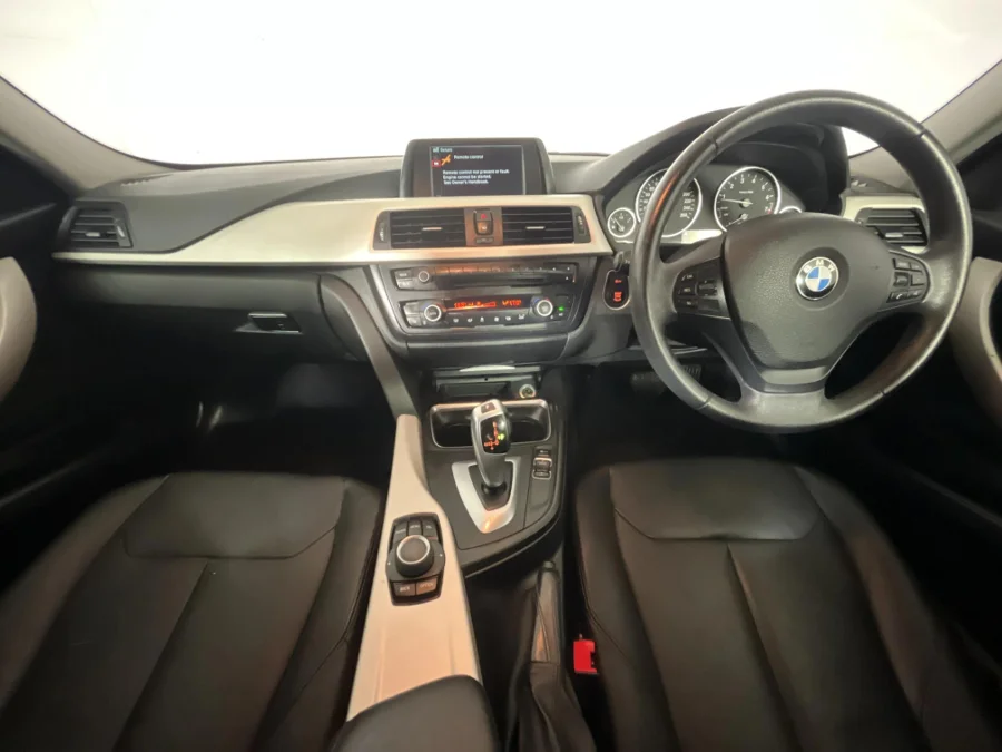 Used 2014 BMW 3 Series 320i sports-auto - WeBuyCars George Used 2014 BMW 3 Series 320i sports-auto - WeBuyCars George