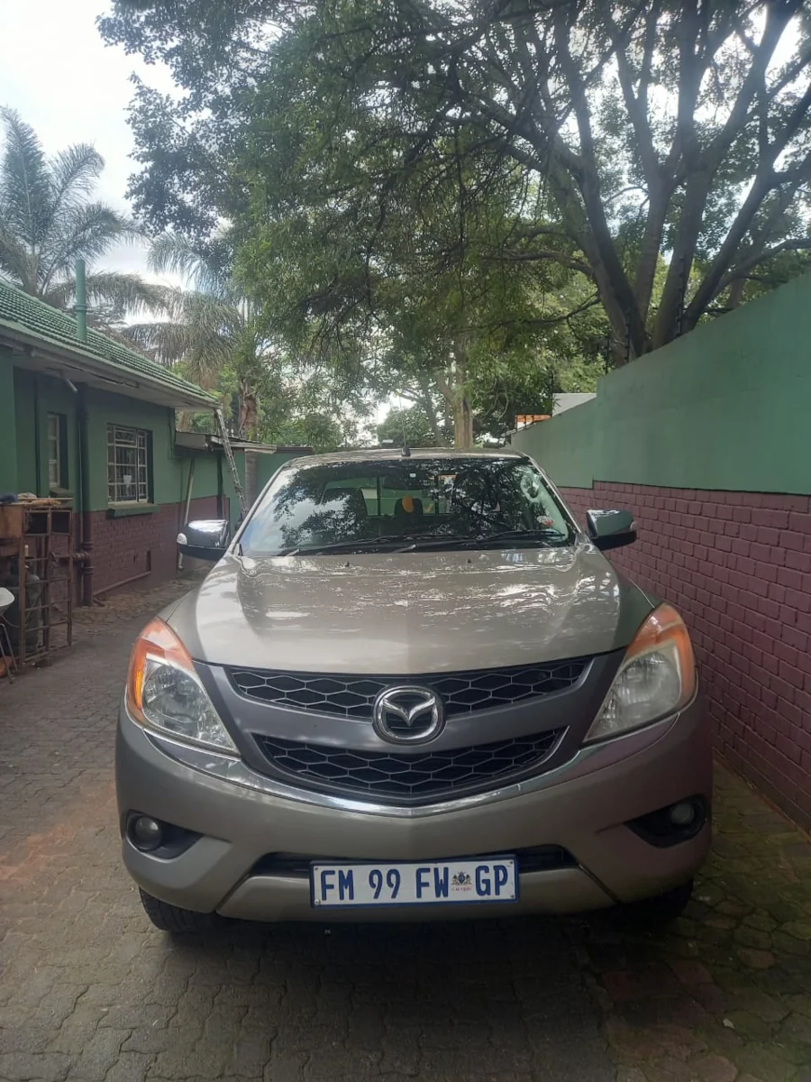 New 2014 Mazda BT-50 3.2 double cab 4x4 SLE - Private Seller