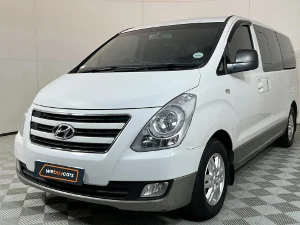 Used 2016 Hyundai H-1 2.5VGTi bus Elite 9-seater