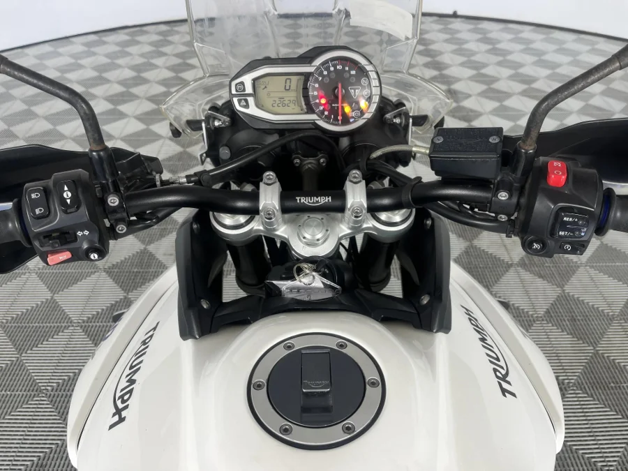 Used 2015 Triumph Tiger 800 XRX - WeBuyCars Richmond