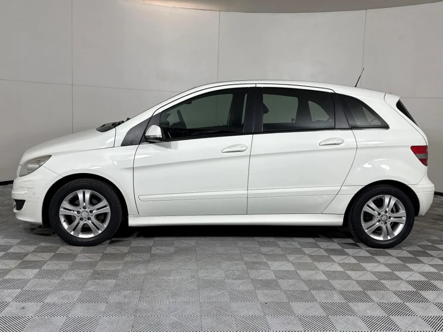 Used 2011 Mercedes-Benz B-Class B180 auto - WeBuyCars Midstream