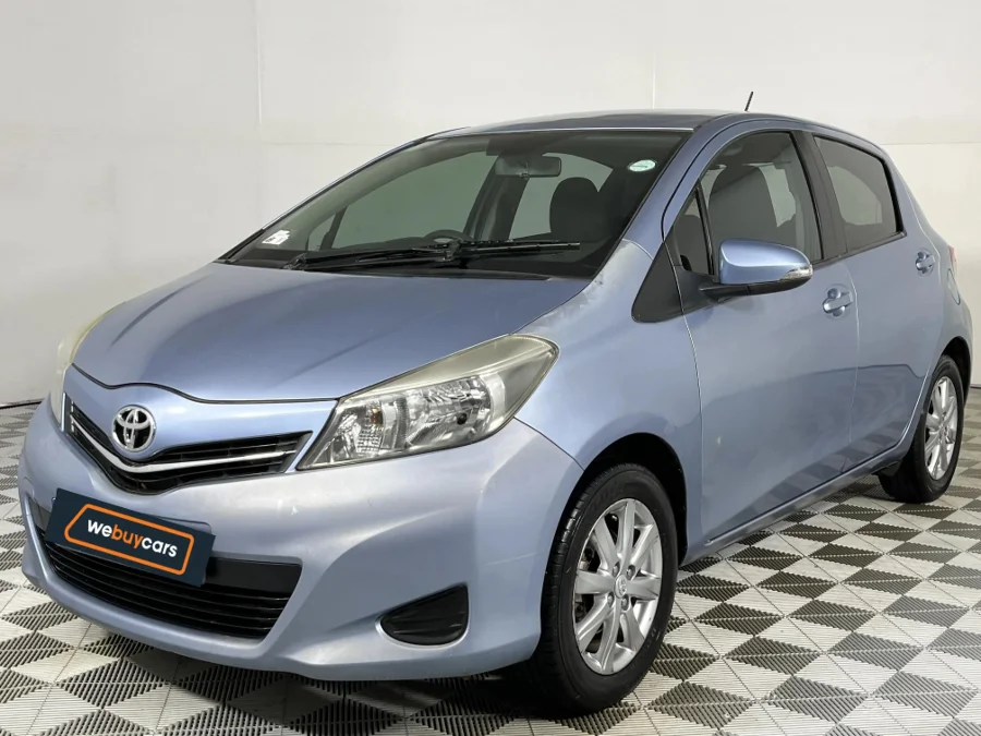 Used 2013 Toyota Yaris 5-door 1.3 Xi - WeBuyCars Silverlakes