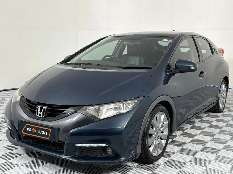 Used 2014 Honda Civic hatch 1.8 Executive - WeBuyCars Vereeniging Used 2014 Honda Civic hatch 1.8 Executive - WeBuyCars Vereeniging