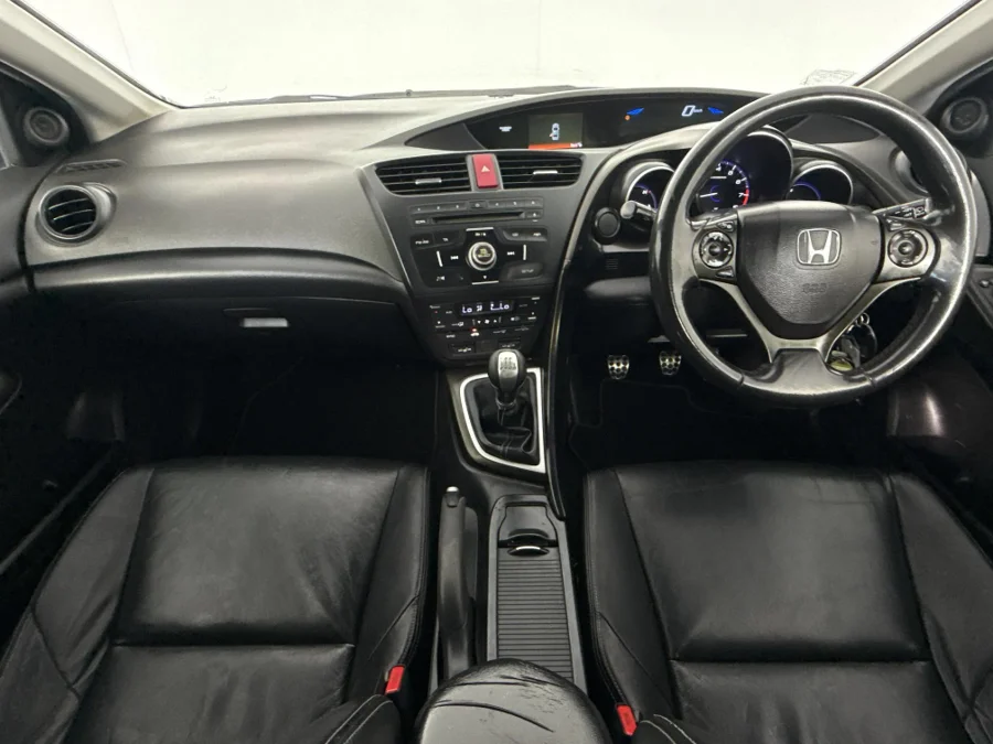 Used 2014 Honda Civic hatch 1.8 Executive - WeBuyCars Vereeniging Used 2014 Honda Civic hatch 1.8 Executive - WeBuyCars Vereeniging