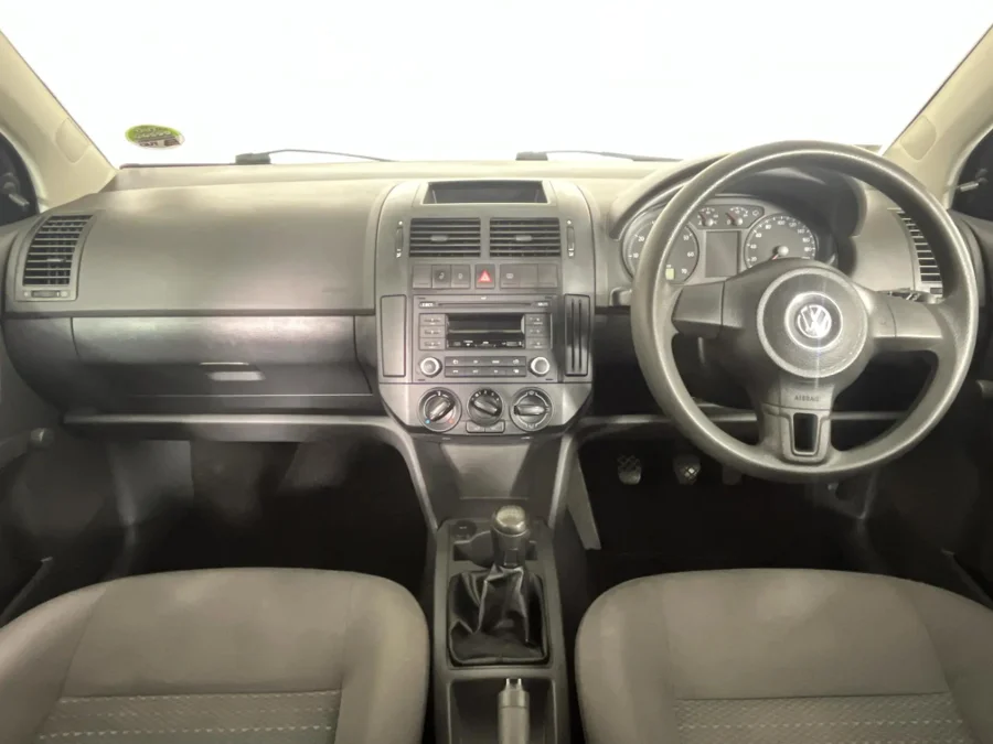 Used 2018 Volkswagen Polo Vivo hatch 1.4 Conceptline - WeBuyCars George