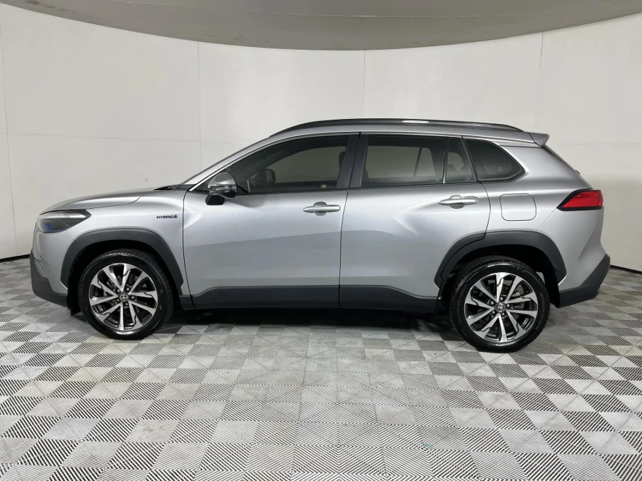 Used 2024 Toyota Corolla Cross 1.8 Hybrid XR - WeBuyCars Riverhorse