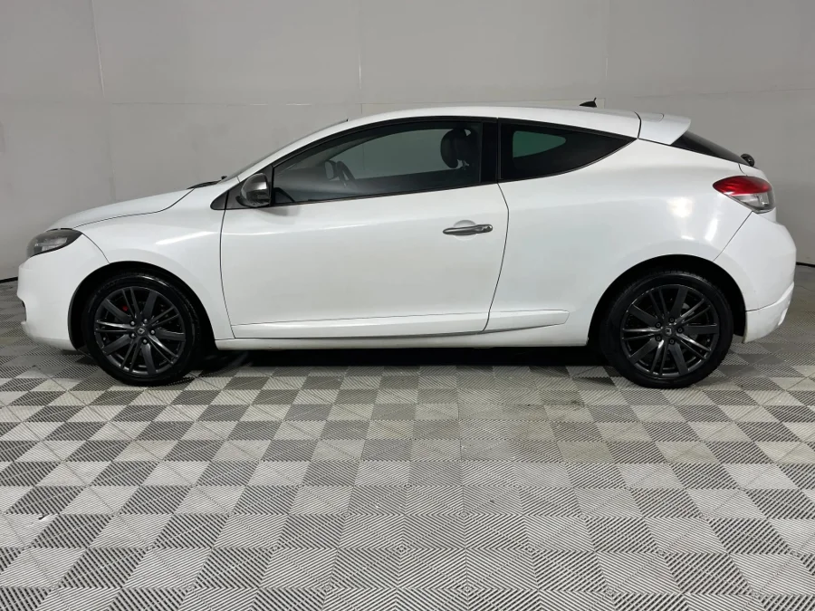Used 2013 Renault Megane coupe 1.4TCe GT Line - WeBuyCars Silverlakes Used 2013 Renault Megane coupe 1.4TCe GT Line - WeBuyCars Silverlakes