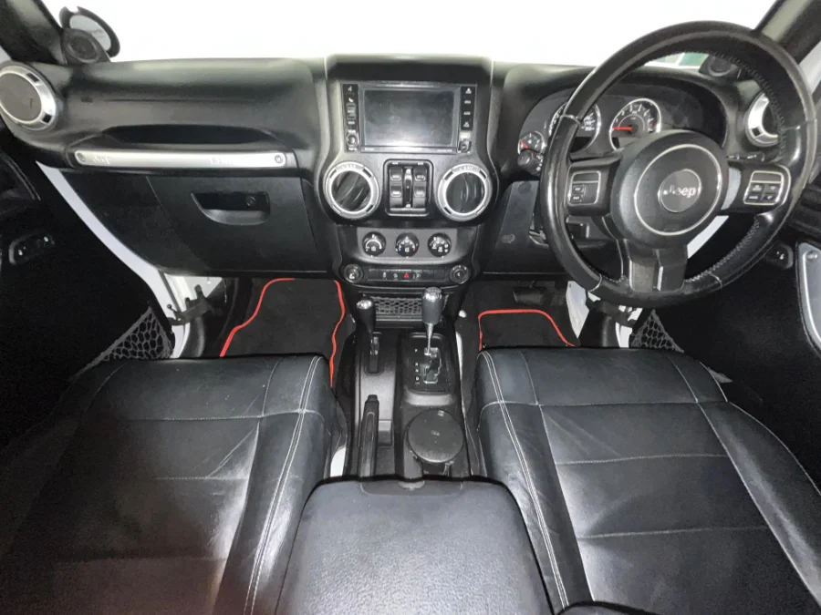 Used 2012 Jeep Wrangler Unlimited Sahara 3.6L 75th Anniversary Edition - WeBuyCars Brackenfell Cape Town Used 2012 Jeep Wrangler Unlimited Sahara 3.6L 75th Anniversary Edition - WeBuyCars Brackenfell Cape Town