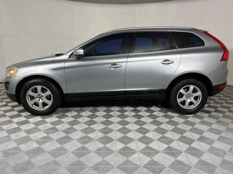Used 2010 Volvo XC60 2.4D Geartronic - WeBuyCars Richmond Used 2010 Volvo XC60 2.4D Geartronic - WeBuyCars Richmond