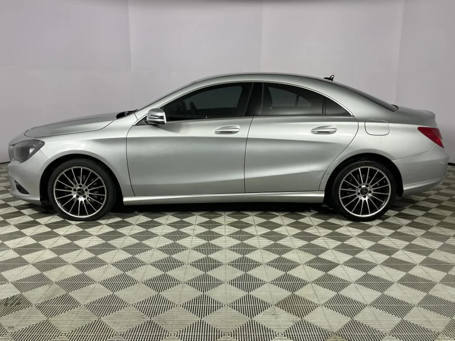 Used 2013 Mercedes-Benz CLA 200 auto - WeBuyCars Durban