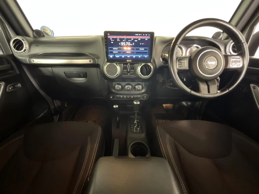 Used 2014 Jeep Wrangler Unlimited 3.6L Rubicon X - WeBuyCars Riverhorse