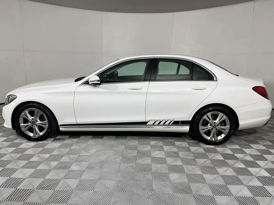 Used 2017 Mercedes-Benz C-Class C180 Avantgarde auto - WeBuyCars Riverhorse Used 2017 Mercedes-Benz C-Class C180 Avantgarde auto - WeBuyCars Riverhorse