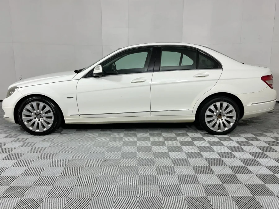 Used 2009 Mercedes-Benz C-Class C350CDI Elegance - WeBuyCars Gqeberha Used 2009 Mercedes-Benz C-Class C350CDI Elegance - WeBuyCars Gqeberha