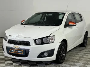 Used 2014 Chevrolet Sonic hatch 1.6 LS Black&White Edition